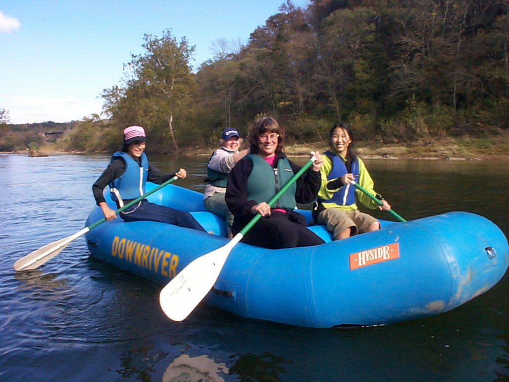 People paddling on raft rentals in Shenandoah River